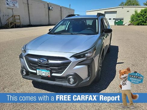 Used 2023 Subaru Outback Premium AWD/4WD image 2