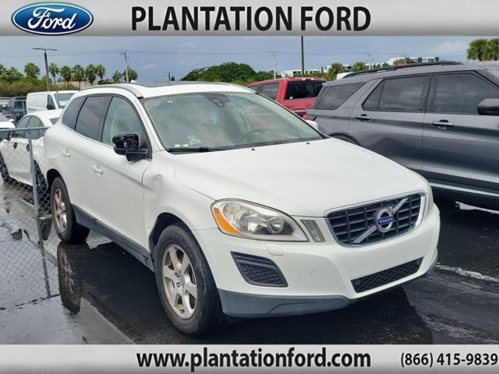 Used 2011 Volvo XC60 3.2 AWD/4WD image 1