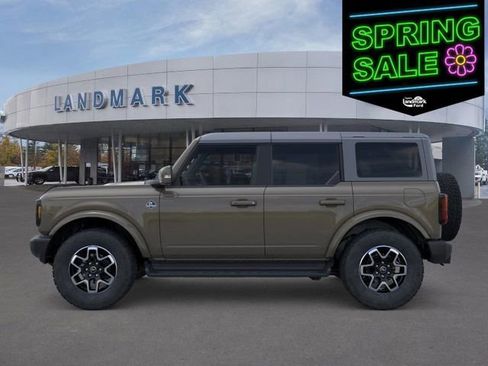 New 2025 Ford Bronco Outer Banks image 4