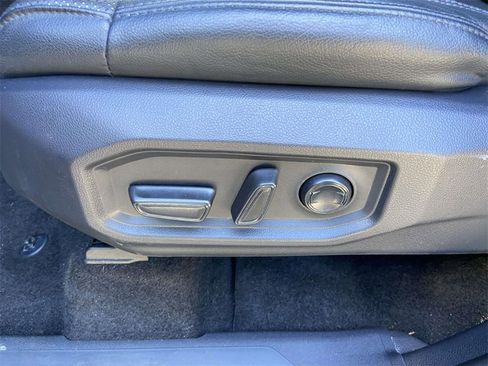 Used 2023 Toyota Tundra Limited image 22