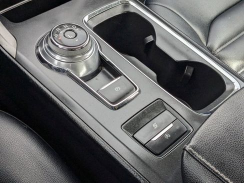 Used 2020 Ford Fusion SEL image 18