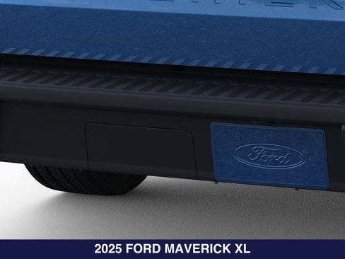 New 2025 Ford Maverick XL FWD image 22