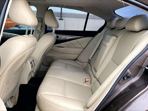 Used 2017 INFINITI Q50 3.0t Premium w/ 3.0T Premium Plus Package RWD image 6