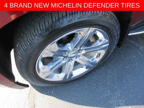 Used 2016 Chevrolet Tahoe LTZ AWD/4WD image 4