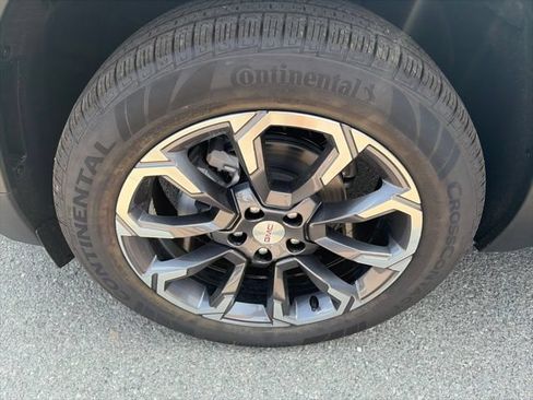 New 2027 GMC Terrain Elevation w/ Elevation Premium Package AWD/4WD image 10