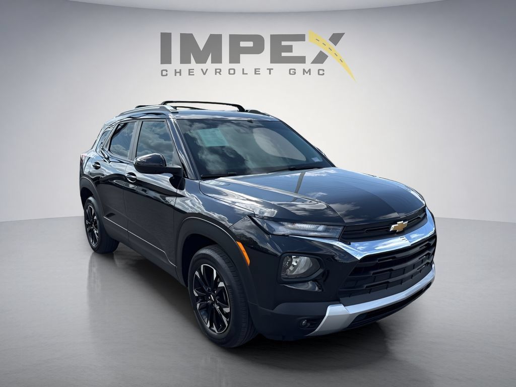 Used 2023 Chevrolet TrailBlazer LT w/ Convenience Package AWD/4WD image 7