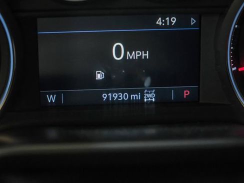 Used 2019 Chevrolet Silverado 1500 LT w/ Texas Edition image 30