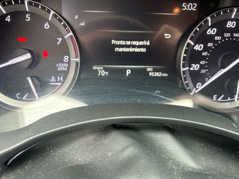 Used 2020 Toyota Highlander XLE w/ Protection Package #3 image 3