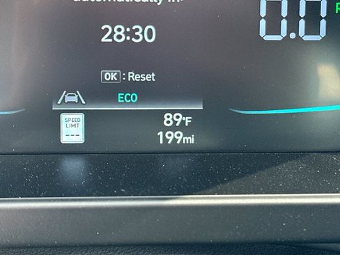 New 2026 Hyundai Elantra Hybrid FWD image 16