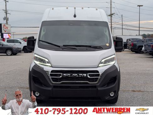 Used 2024 RAM ProMaster 2500 w/ Quick Order Package 22G SLT image 8
