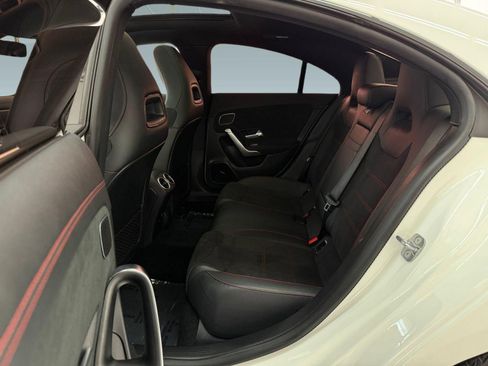 Used 2023 Mercedes-Benz CLA 250 image 19