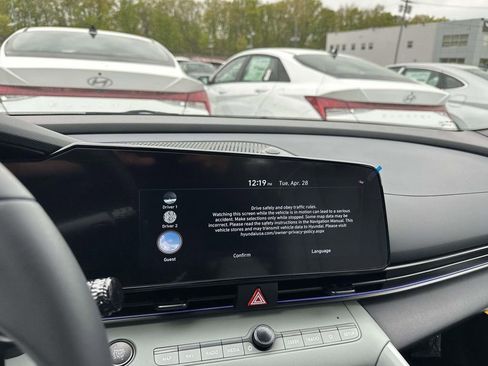 New 2026 Hyundai Elantra Limited w/ Cargo Package FWD image 24