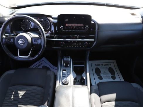 Used 2022 Nissan Pathfinder SV image 20