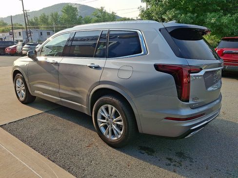 Used 2024 Cadillac XT6 Luxury AWD/4WD image 4