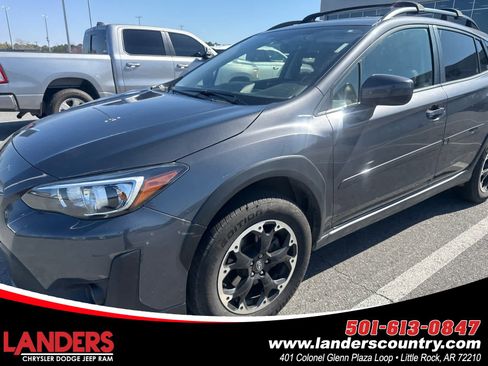 Used 2022 Subaru Crosstrek 2.0i Premium image 1