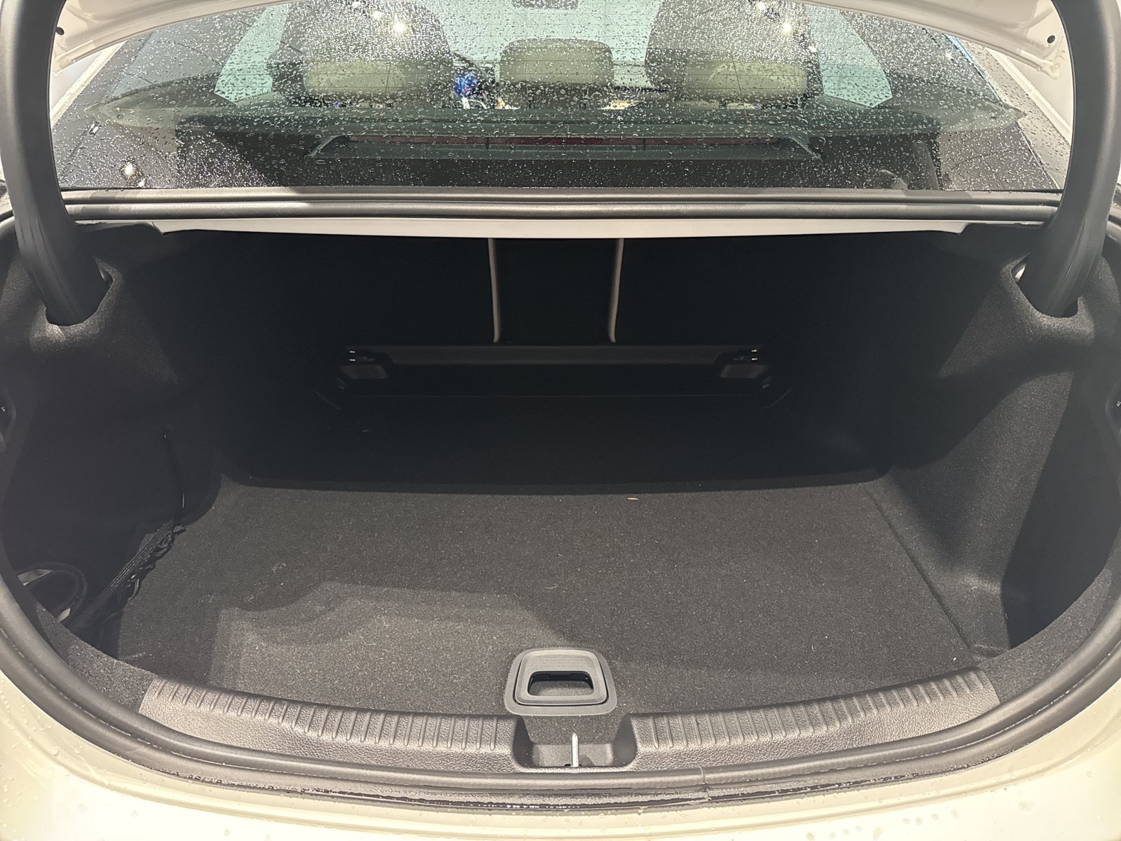Used 2025 Mercedes-Benz C 300 4MATIC Sedan image 15