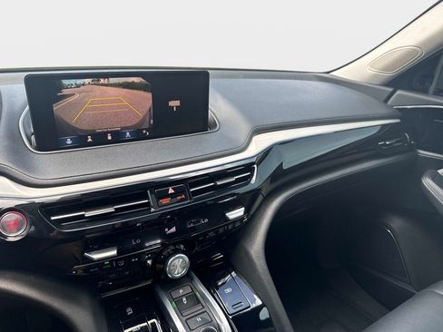 Used 2023 Acura MDX FWD image 25
