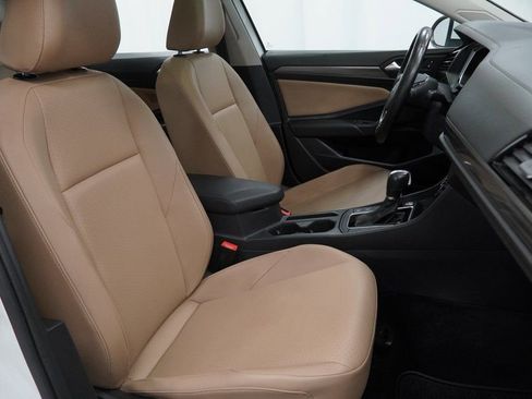 Used 2019 Volkswagen Jetta SEL image 45