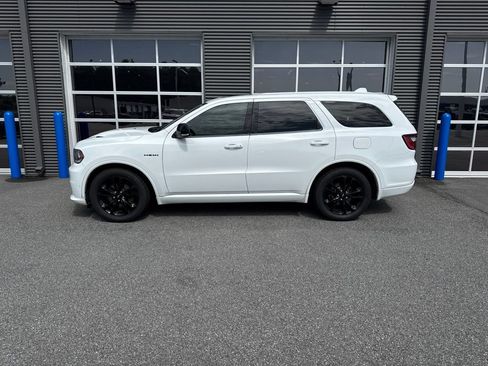 Used 2020 Dodge Durango R/T w/ Blacktop Package RWD image 2