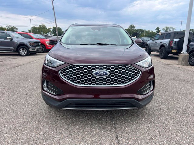 Certified 2023 Ford Edge SEL w/ Convenience Package AWD/4WD image 2