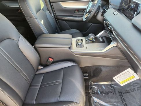 New 2026 MAZDA CX-90 3.3 Turbo w/ Preferred Package image 5