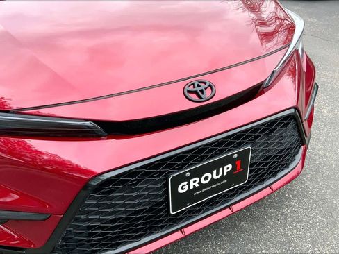 Used 2026 Toyota Corolla SE image 28