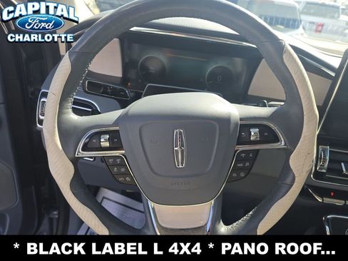 Used 2023 Lincoln Navigator L Black Label image 10