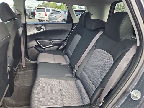 Used 2022 Kia Soul LX w/ Technology Package FWD image 23