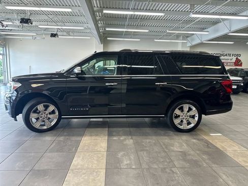 Used 2024 Ford Expedition Max Platinum AWD/4WD image 18