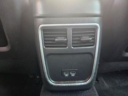 Used 2019 Chrysler 300 Touring w/ Sport Appearance Package RWD image 69