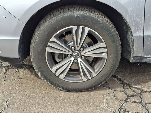 Used 2018 Acura MDX SH-AWD image 11