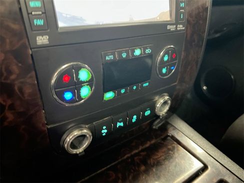 Used 2014 GMC Sierra 2500 Denali image 15