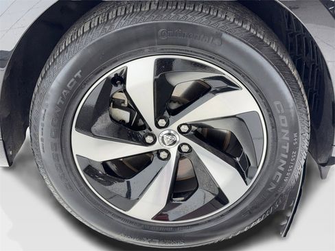 Used 2024 Jaguar F-PACE R-Dynamic S image 54