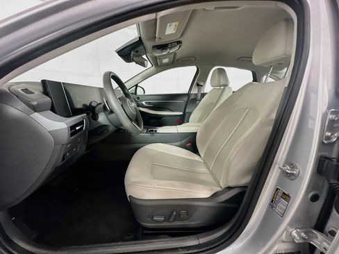 Used 2025 Hyundai Sonata SEL FWD image 13