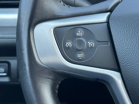 Used 2017 GMC Acadia SLT AWD/4WD image 38