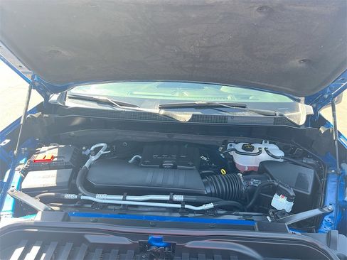 Used 2024 Chevrolet Silverado 1500 Custom image 29