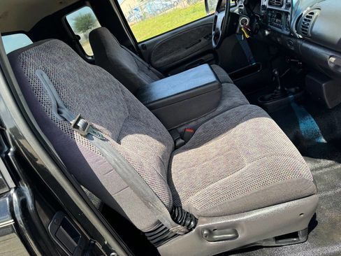 Used 1998 Dodge Ram 3500 Truck 4x4 Quad Cab image 29