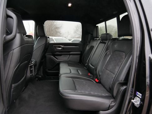 Used 2019 RAM 1500 Sport w/ Black Appearance Package image 9