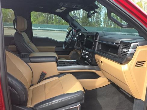 Used 2023 Ford F350 Lariat w/ Lariat Ultimate Package AWD/4WD image 8