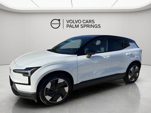 New 2026 Volvo EX30 Plus image 4