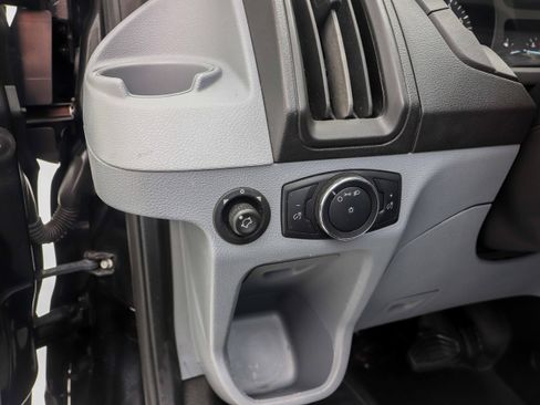Used 2018 Ford Transit 350 XL image 23