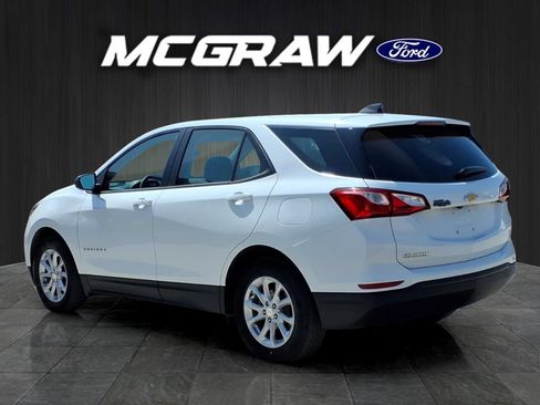 Used 2021 Chevrolet Equinox LS FWD image 9