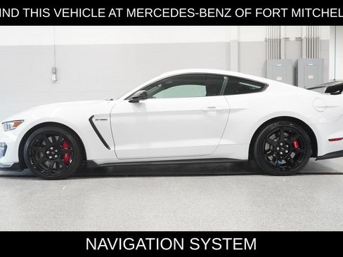 Used 2019 Ford Mustang Shelby GT350R w/ GT350R Equipment Group 920A RWD image 3