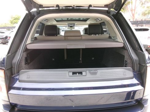 Used 2019 Land Rover Range Rover HSE AWD/4WD image 16