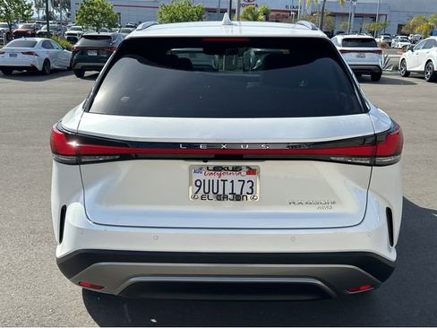 Certified 2025 Lexus RX 450h AWD w/ Luxury Package image 5