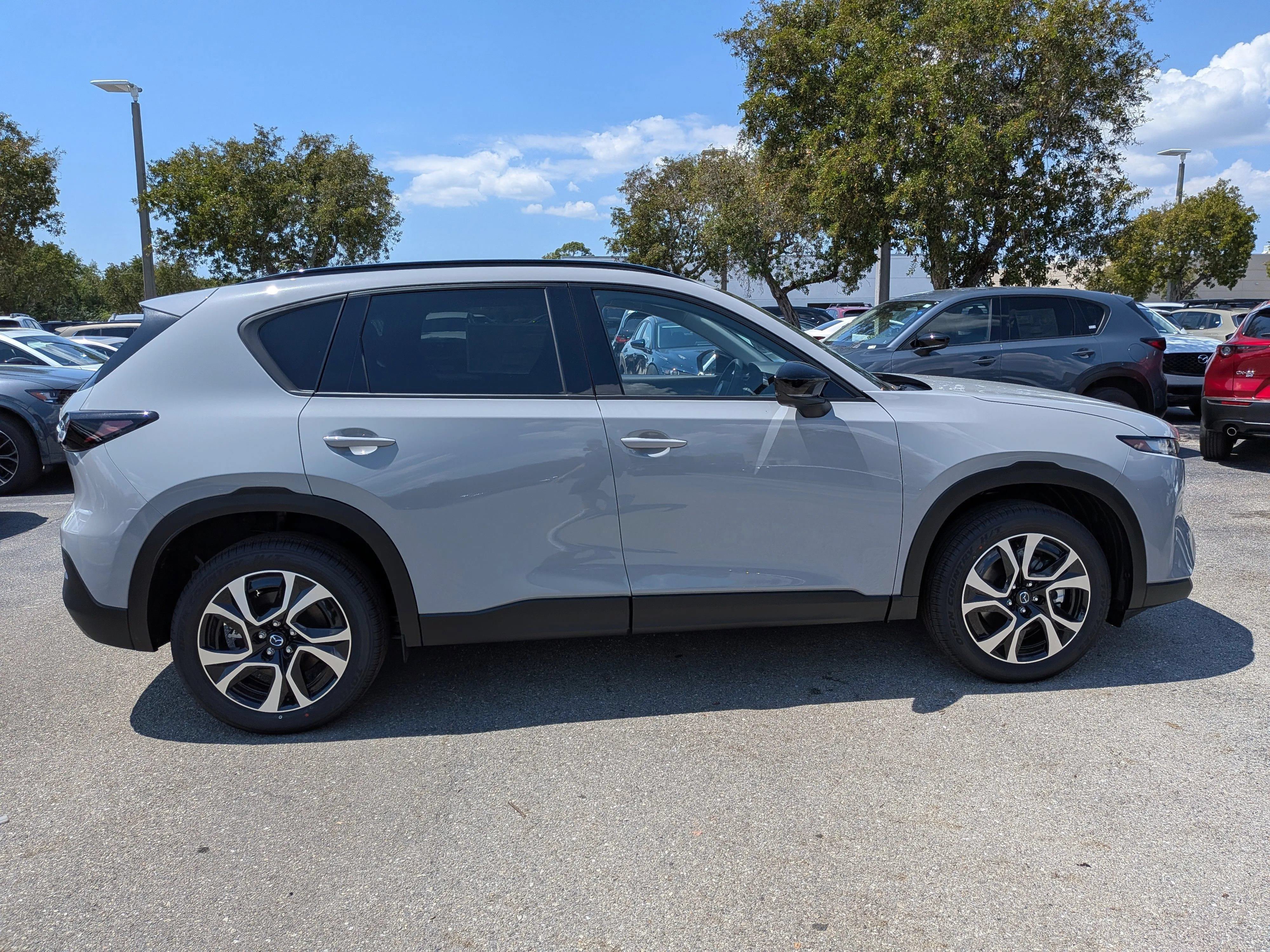 New 2026 MAZDA CX-5 Preferred AWD/4WD image 4