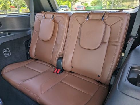 Used 2023 Lincoln Aviator Reserve w/ Equipment Group 201A RWD image 14