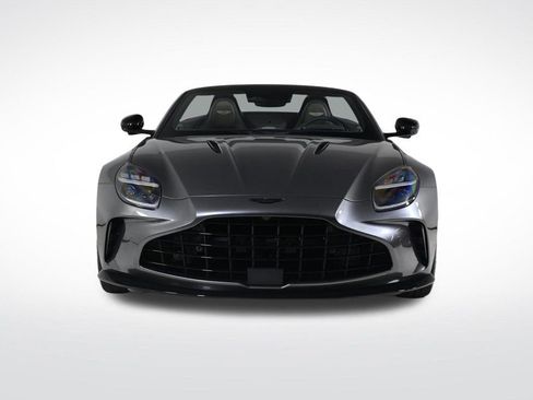 Used 2026 Aston Martin V8 Vantage S image 8
