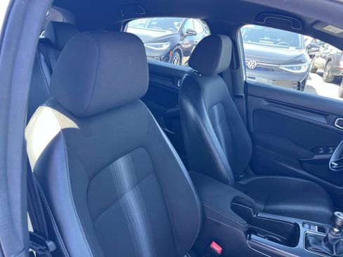 Used 2023 Honda Civic Sport image 26