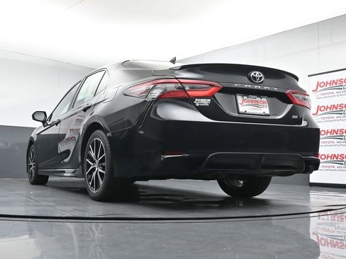 Used 2024 Toyota Camry SE FWD image 39